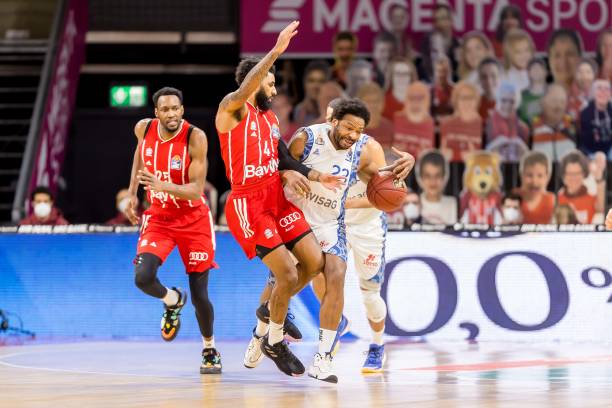 多足球英才 多足球英才