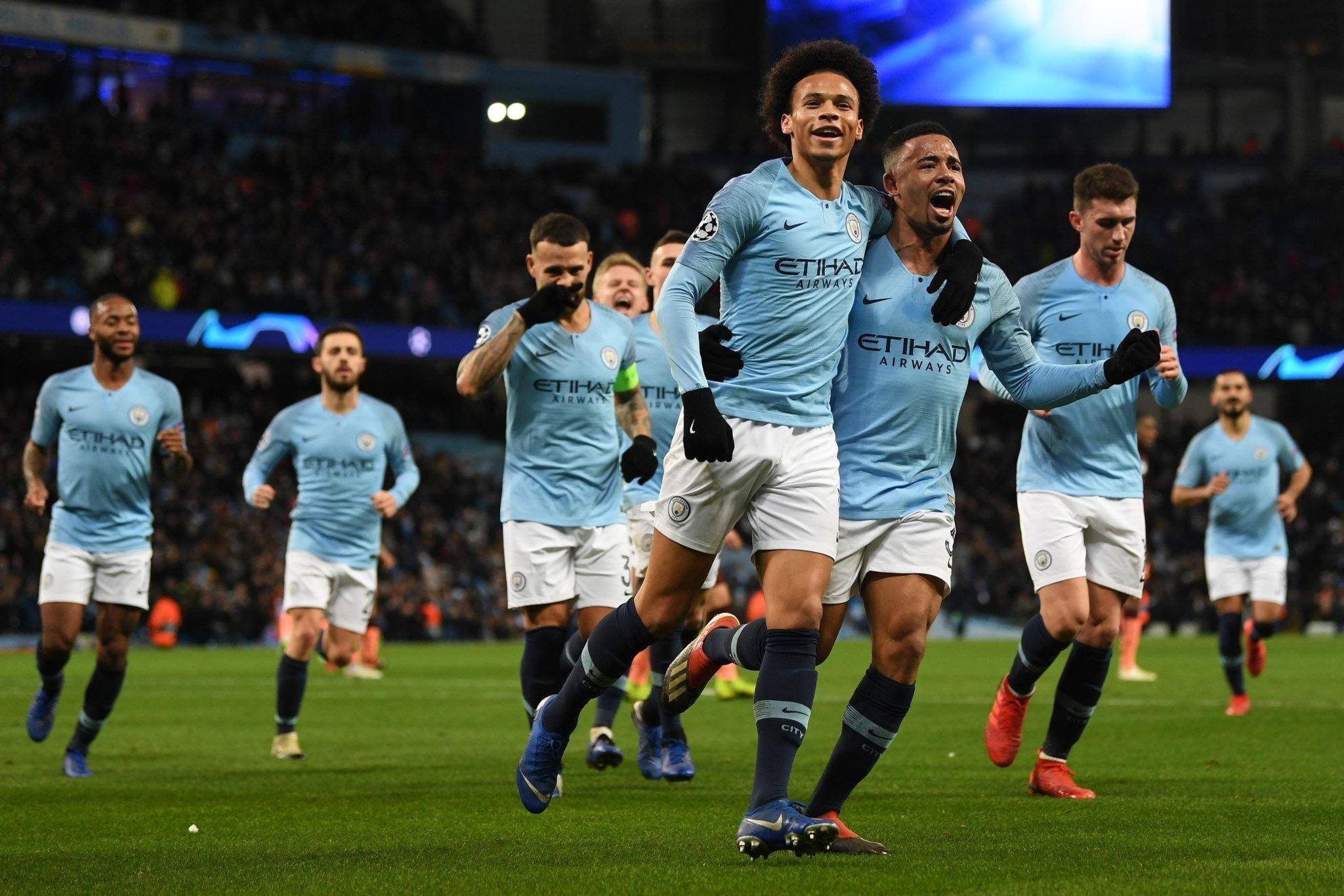 峭壁上的艺 峭壁上的艺